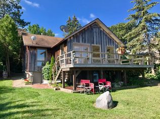 2424 Crane Rd, Fenton, MI 48430