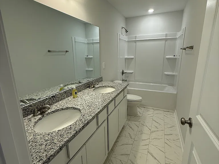 888 Lodgepole Ln — Photo 17