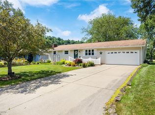 245 SW Hammersley Dr, Tuscarawas, OH 44682