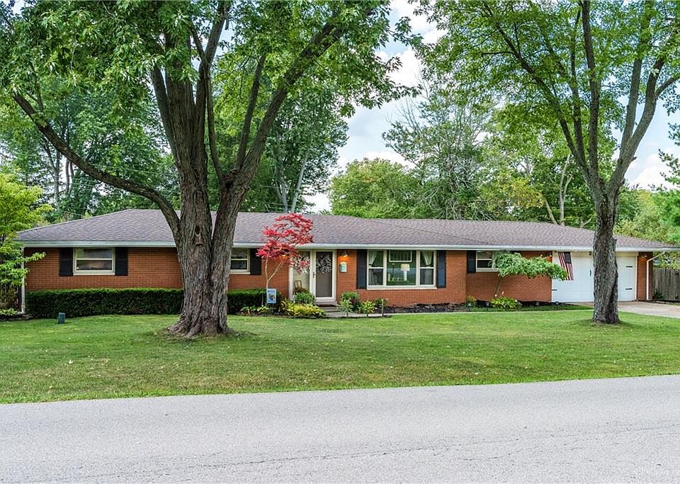 1st image of 2616 Greene Hills Dr