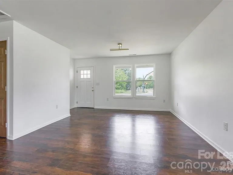 303 Cabarrus Ave W — Photo 3