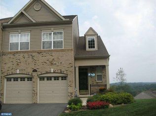 3183 Woods Edge Dr, Garnet Valley, PA 19060