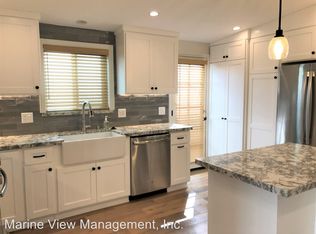 1134 3rd St, Hermosa Beach, CA 90254