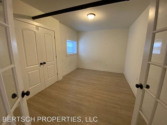 5th image of 4936 N Kimball Ave #G