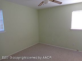 5th image of 1633 N Fairfield St
