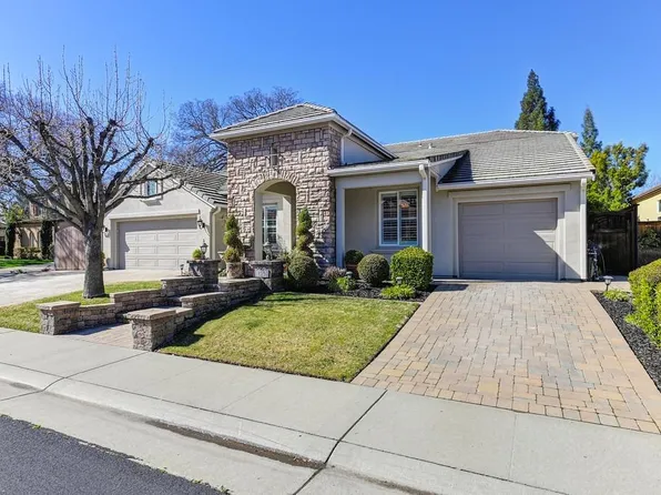 425 Briggs Ct, Roseville, CA 95747