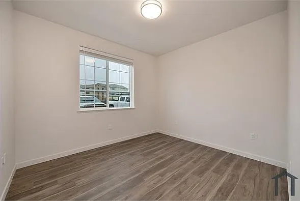 1000 Dresden Dr — Photo 21