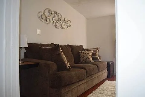 140 South St #1