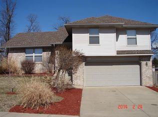 2545 W Talmage St, Springfield, MO 65803