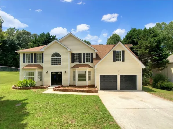 5159 Round Table Dr, Ellenwood, GA 30294