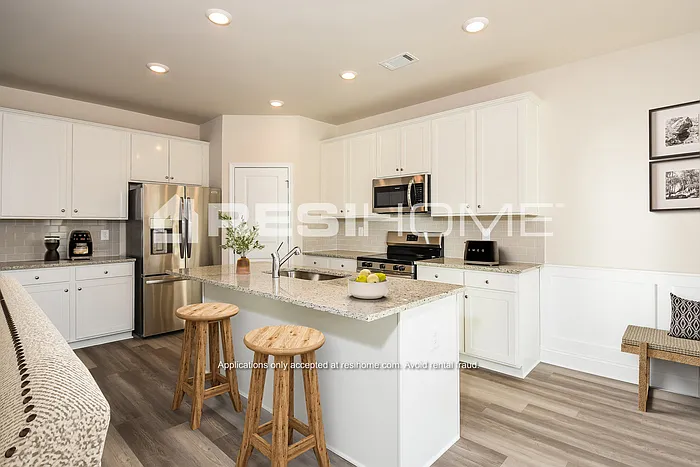 2345 Whitburn Rd — Photo 3