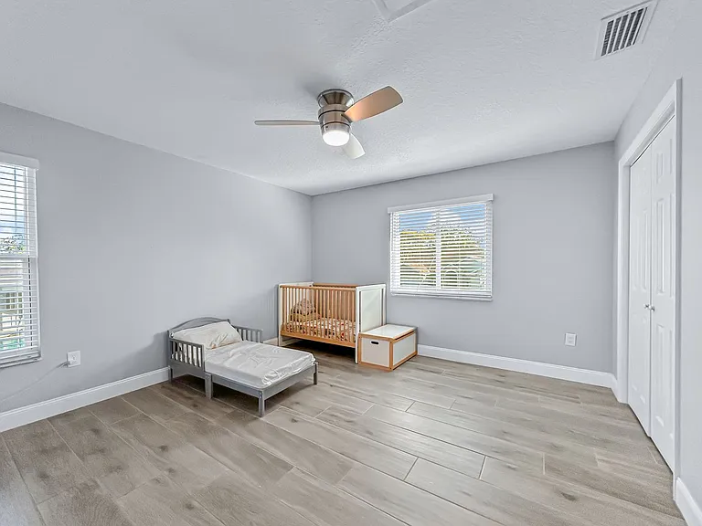 3033 Pineview Dr — Photo 20