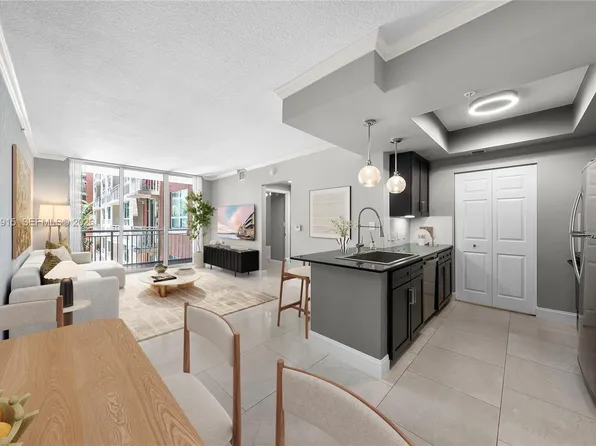 2000 N Bayshore Dr APT 307, Miami, FL 33137