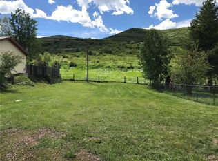 208 Carbon Ave, Oak Creek, CO 80467