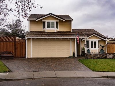 387 Lone Oak Ct, Pleasanton, CA, 94566