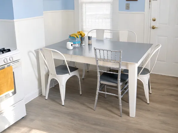 832 Washington St APT 3, Dorchester Center, MA 02124