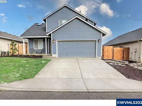 14785 Orchard St NE, Aurora, OR 97002