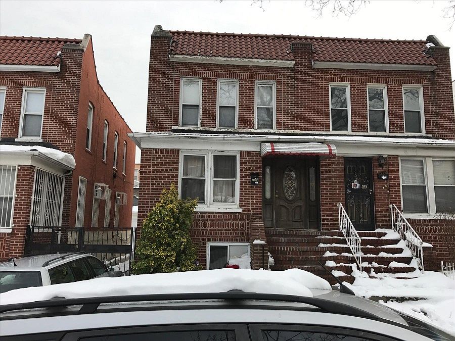 1st image of 3137 84th St