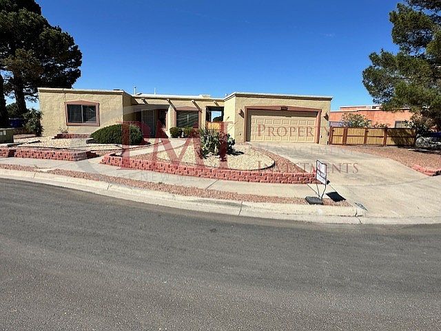 1st image of 2213 Laramie Dr