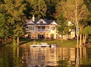 3661 NW Tomahawk Hill Rd, Morristown, TN 37814