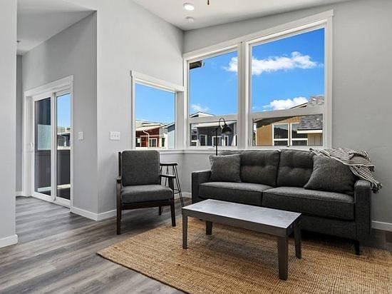 1st image of 5811 N Coffey St #5805