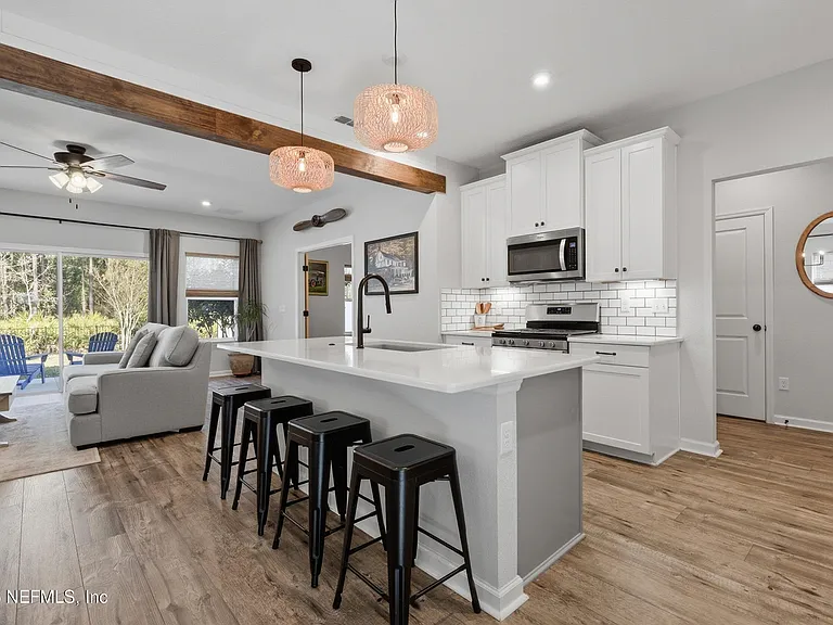 184 Dahlia Falls Dr — Photo 2