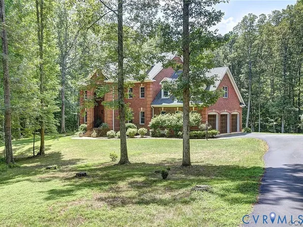 1623 Fallen Timber Trl, Powhatan, VA 23139