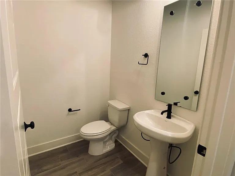 5160 N A W Grimes Blvd #28 — Photo 19