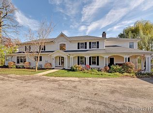 39W365 Silver Glen Rd, St Charles, IL 60175