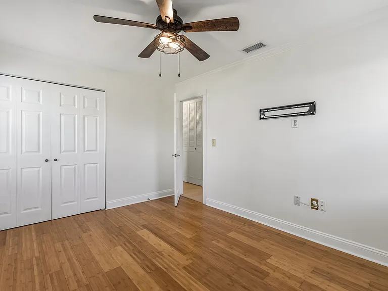 670 Brookside Rd — Photo 10