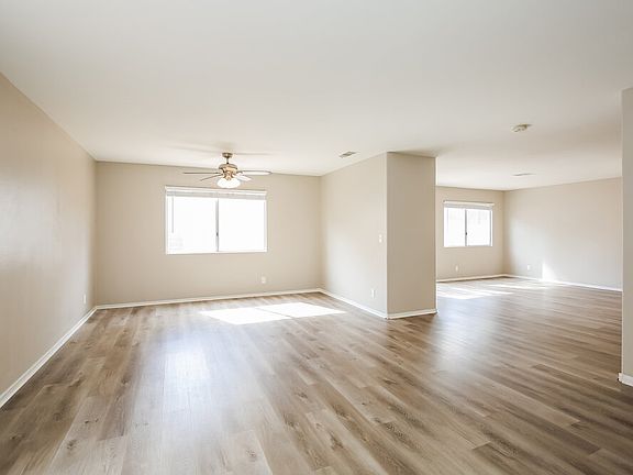 5th image of 7521 Wandering St