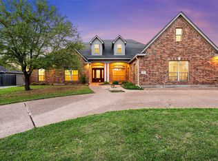 403 S Cedar Ridge Cir, Robinson, TX 76706