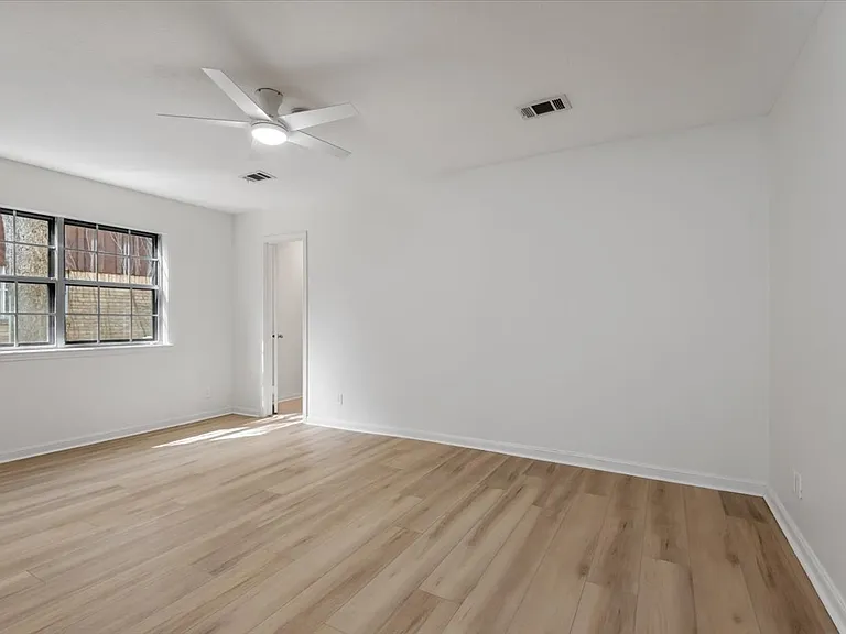 20 Woody Creek Dr — Photo 47