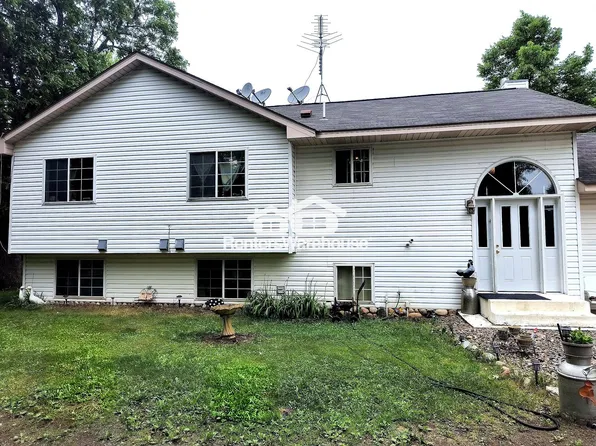 20245 Ann River Dr, Mora, MN 55051