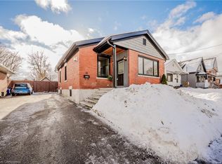 13 Grenville Ave, Kitchener, ON N2G3S3