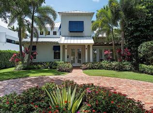 354 1st Ave N, Naples, FL 34102