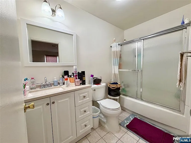 336 Bloomfield Ave #3B — Photo 8