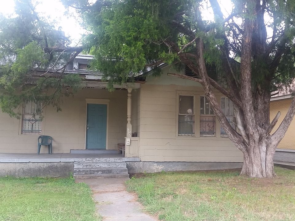 1st image of 799 N Watkins St