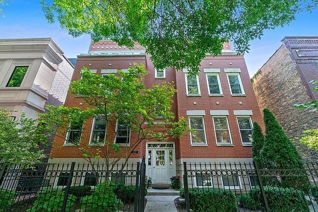 1st image of 3711 N Bosworth Ave APT 1S