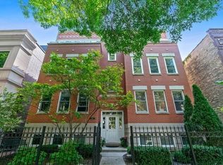 3711 N Bosworth Ave APT 1S, Chicago, IL 60613