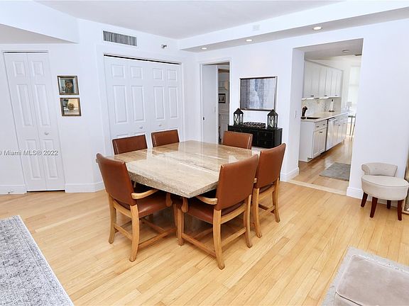 5th image of 3500 Mystic Pointe Dr APT 1606