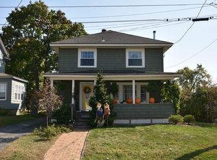 10 Dexter St, Pittsfield, MA 01201