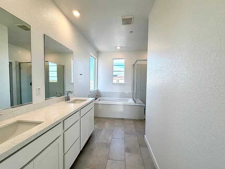 3432 Edington Dr — Photo 34
