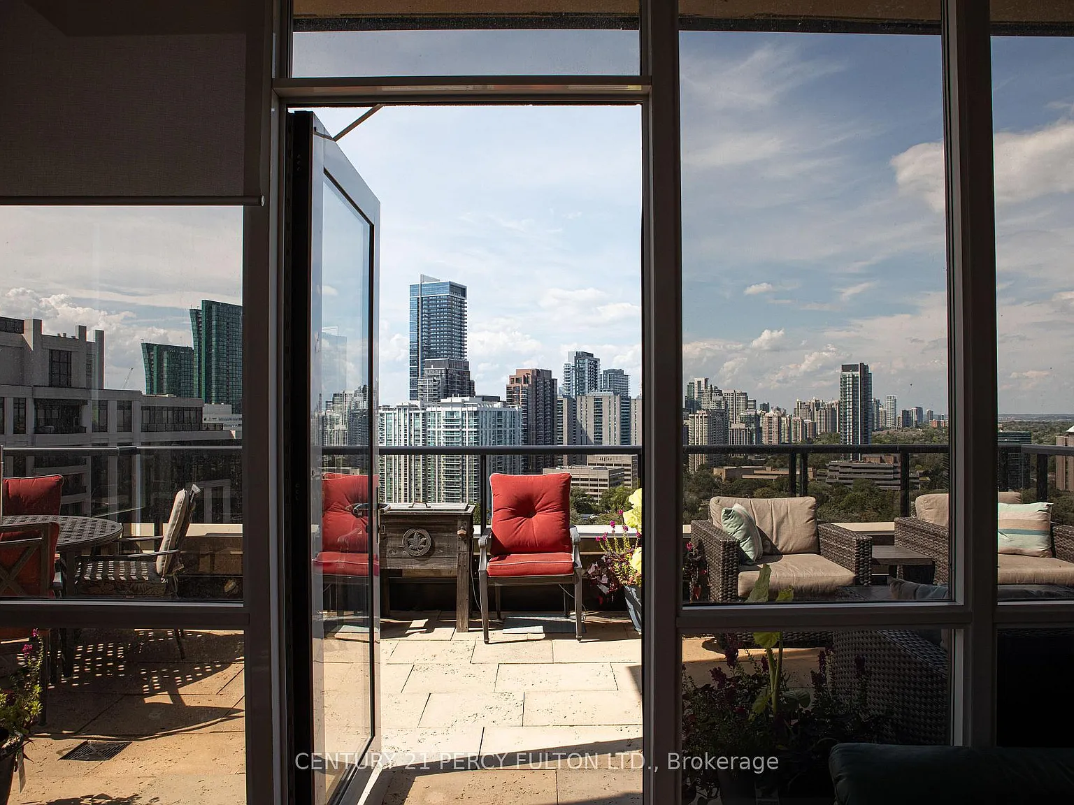 2 bed, $6,500 — Photo 4