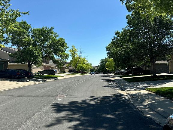 5th image of 589 W 91st Dr
