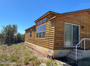 46450 N Edge Ridge Rd, Seligman, AZ 86337