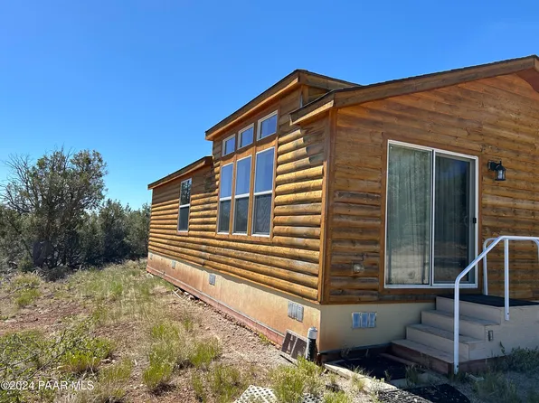 46450 N Edge Ridge Rd, Seligman, AZ 86337