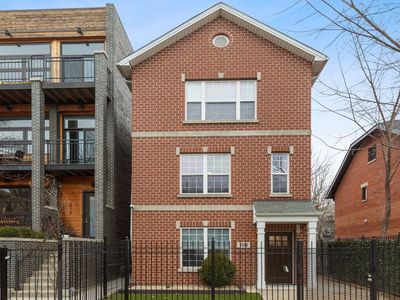 1518 N Rockwell St, Chicago, IL, 60622