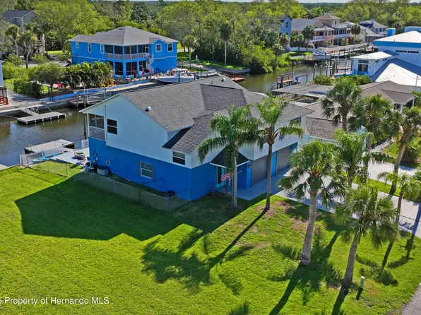 7505 Hatteras Dr, Hudson, FL 34667