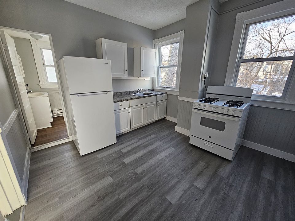 1st image of 50 Hopkins St #3